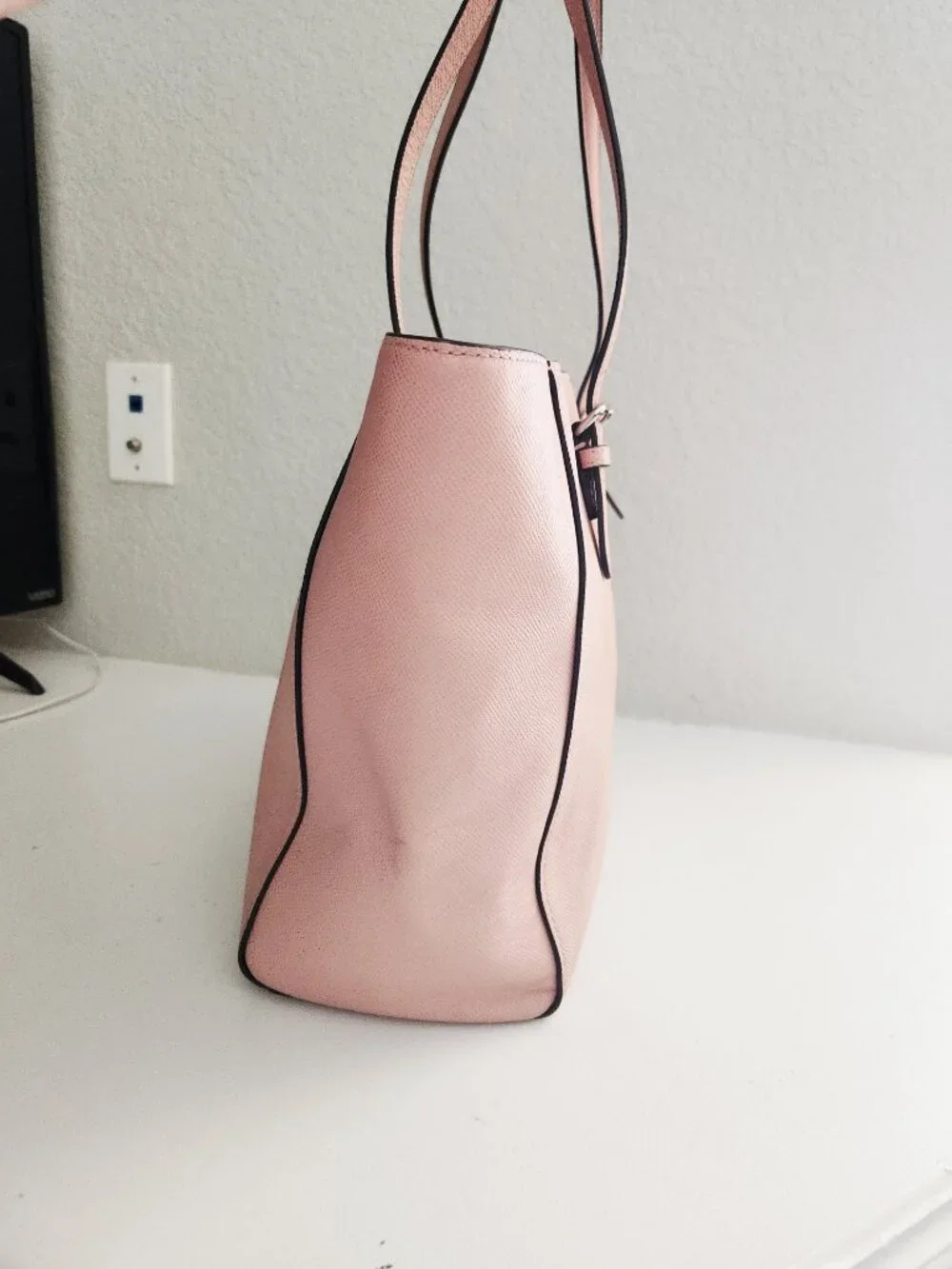 Euc Coach Turnlock Pink Leather Shoulder Bag Tote Purse